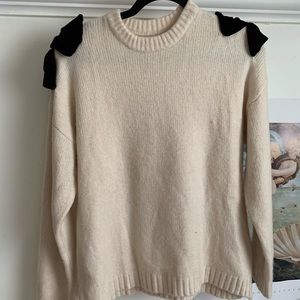 Zara Cream Sweather with Velvet bows